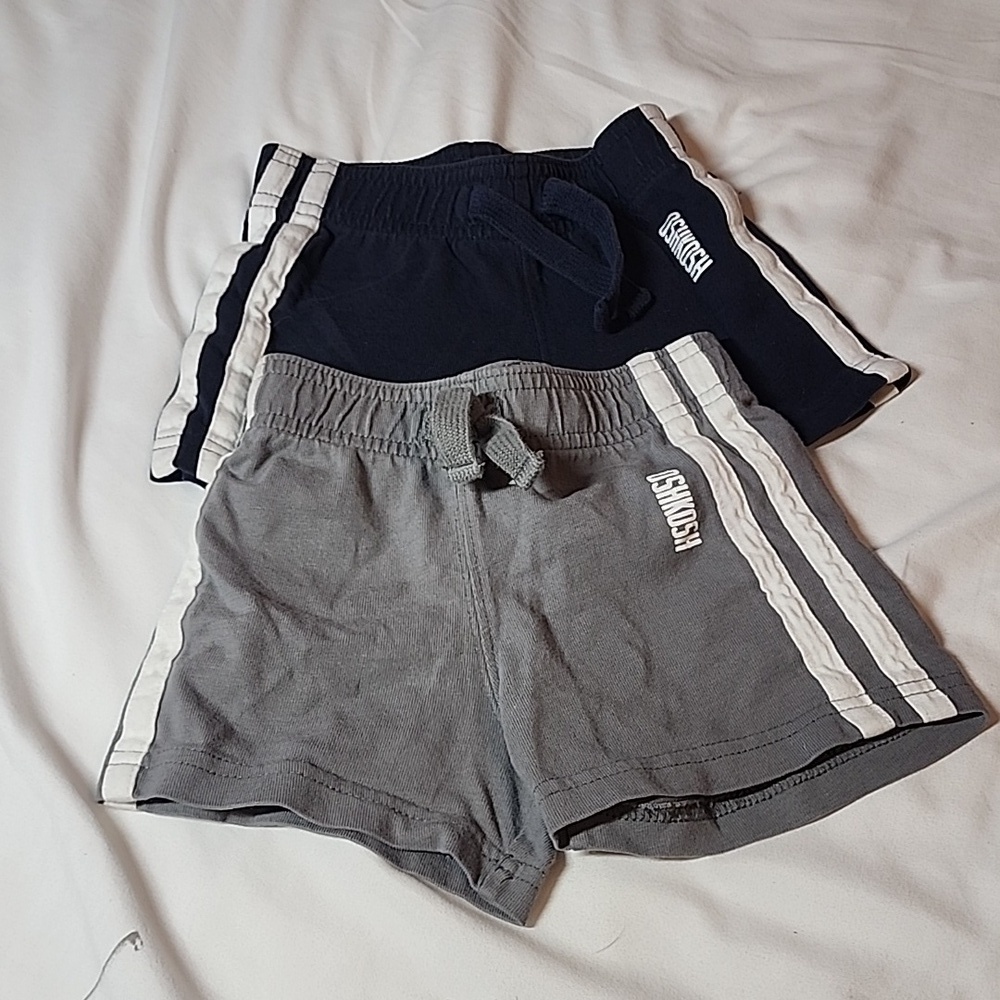 Oshkosh 2 pair of shorts 9 months